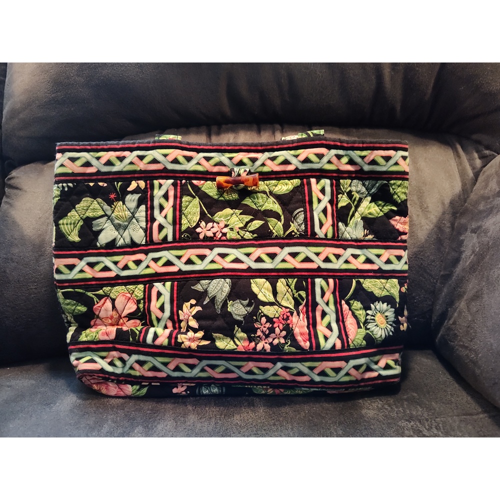 VERA BRADLEY Botanica Floral Retired Pattern Shoulder Bag Very Nice